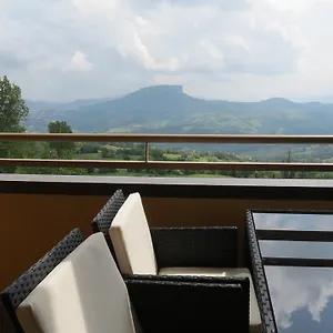 La D'oro Ristorante Aparthotel Monteduro